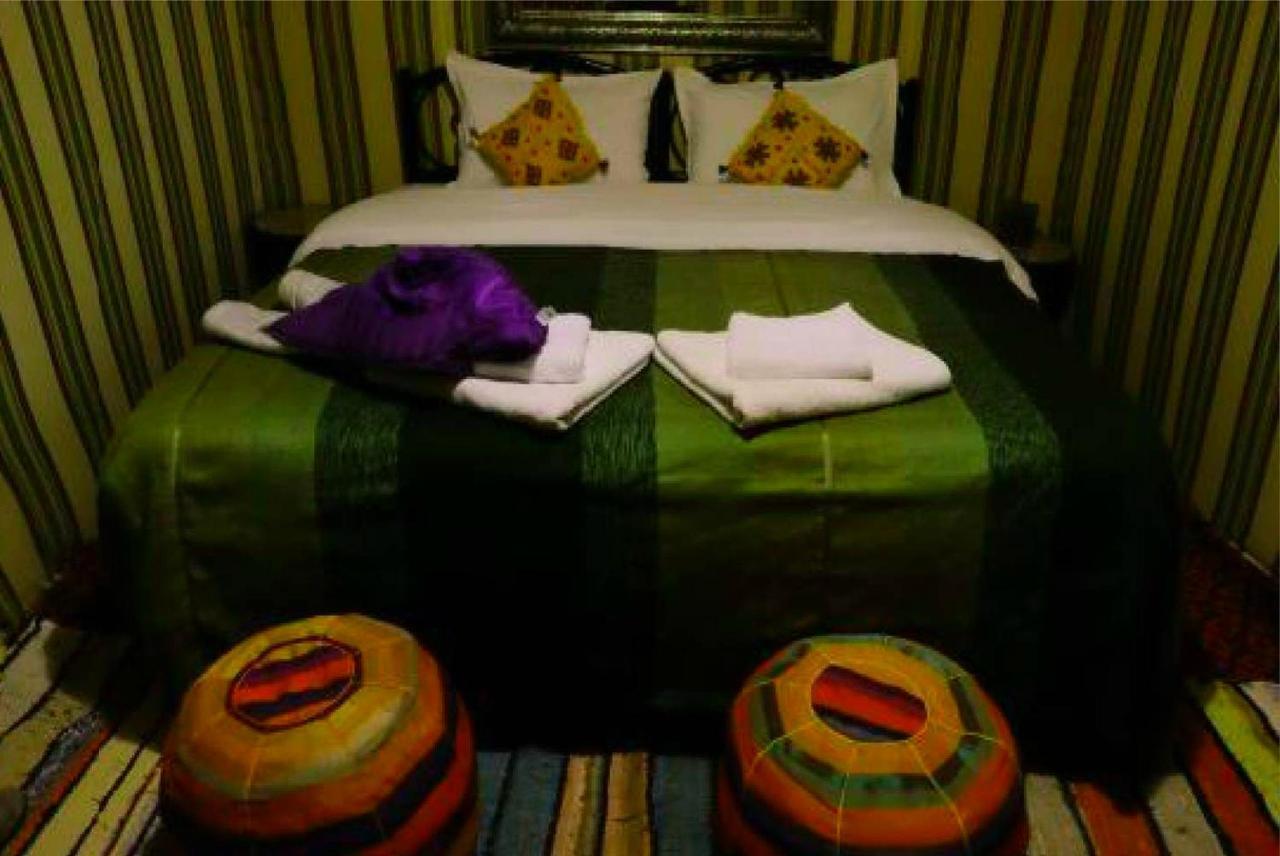 Camp Sahara Dunes Hotel M'Hamid El Ghizlane Exterior foto